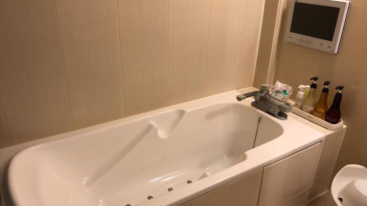 ホテルレステイ マドンナ Part2（大人専用） 御代田町 エクステリア 写真